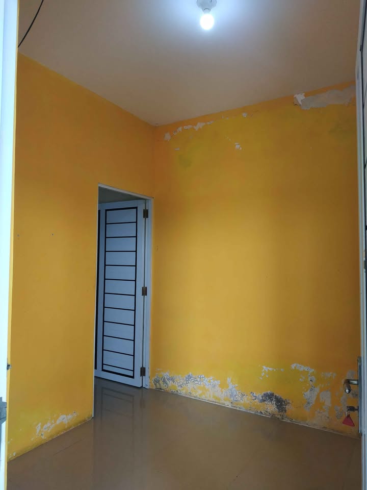 Kamar 1