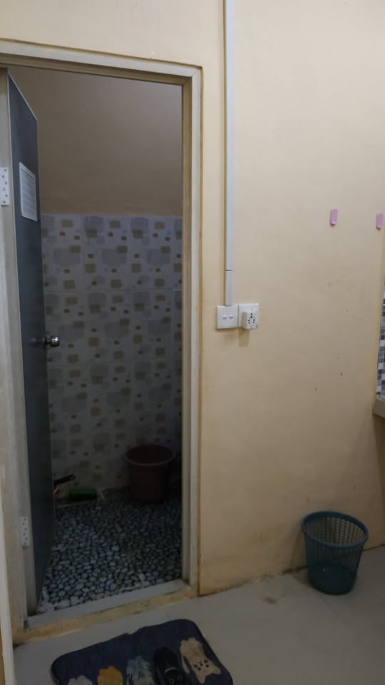 Kamar 1